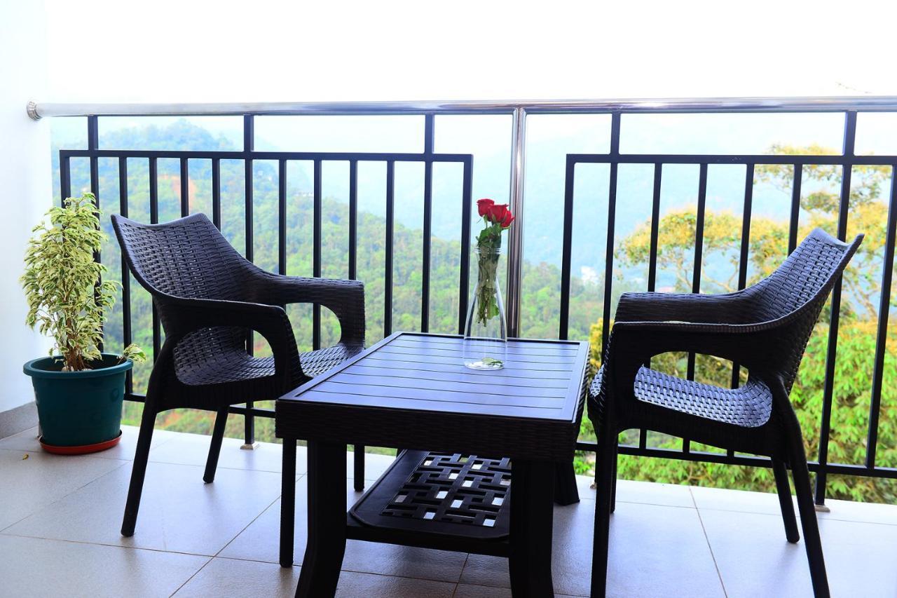 Palmtree Leaf, Munnar Hotel Exterior photo