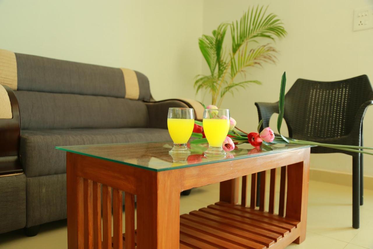 Palmtree Leaf, Munnar Hotel Exterior photo